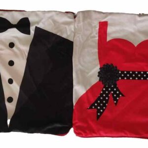 square couple pillo
